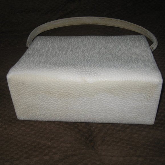❤️60s GUCCI TOP HANDLE BAG Purse Pebbled White Leather +Gucci Crest … - Picture 3 of 6